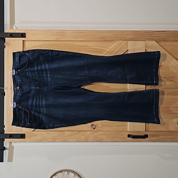 Melissa McCarthy x Seven7 Jeans | Slim Flare Jeans | Size 26 - Picture 1 of 7